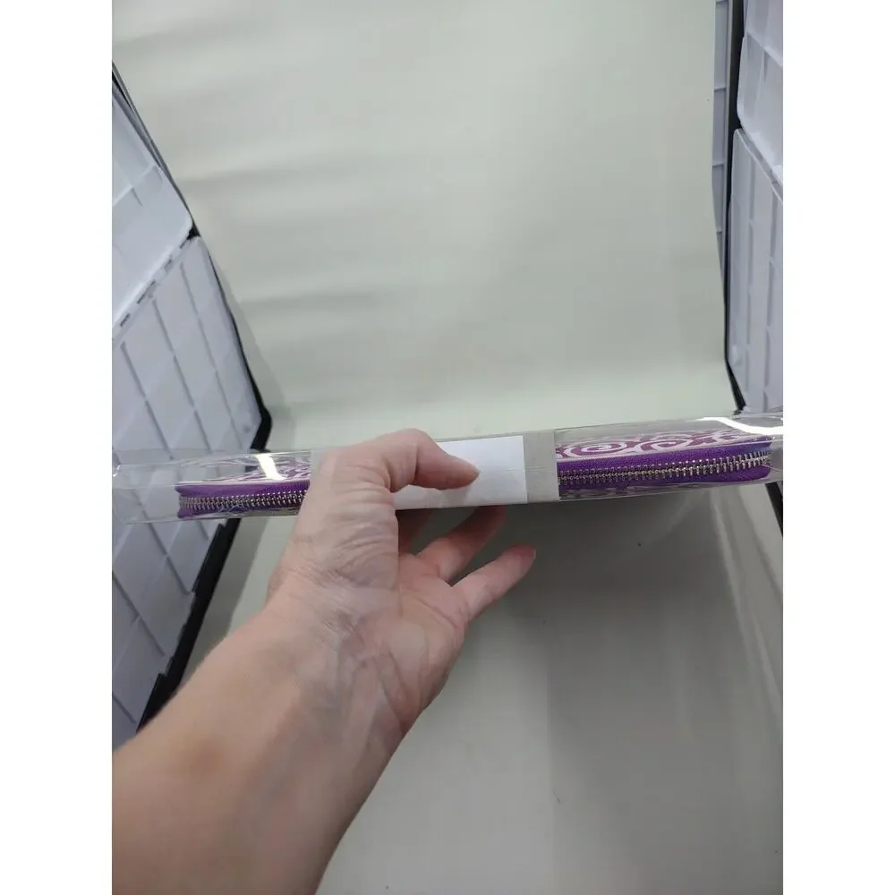 Diane von Furstenberg DVF Purple And White Swirl iPad 1 & 2 Zippered Soft Case